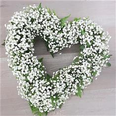 Gypsophylla Heart Wreath
