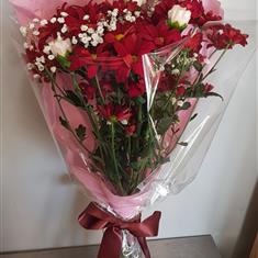 Traditional Bouquet-Red