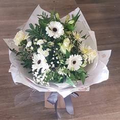 Pearl handtied bouquet 