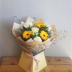 Mellow yellow bouquet 