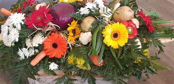 Casket Spray with Vegetable