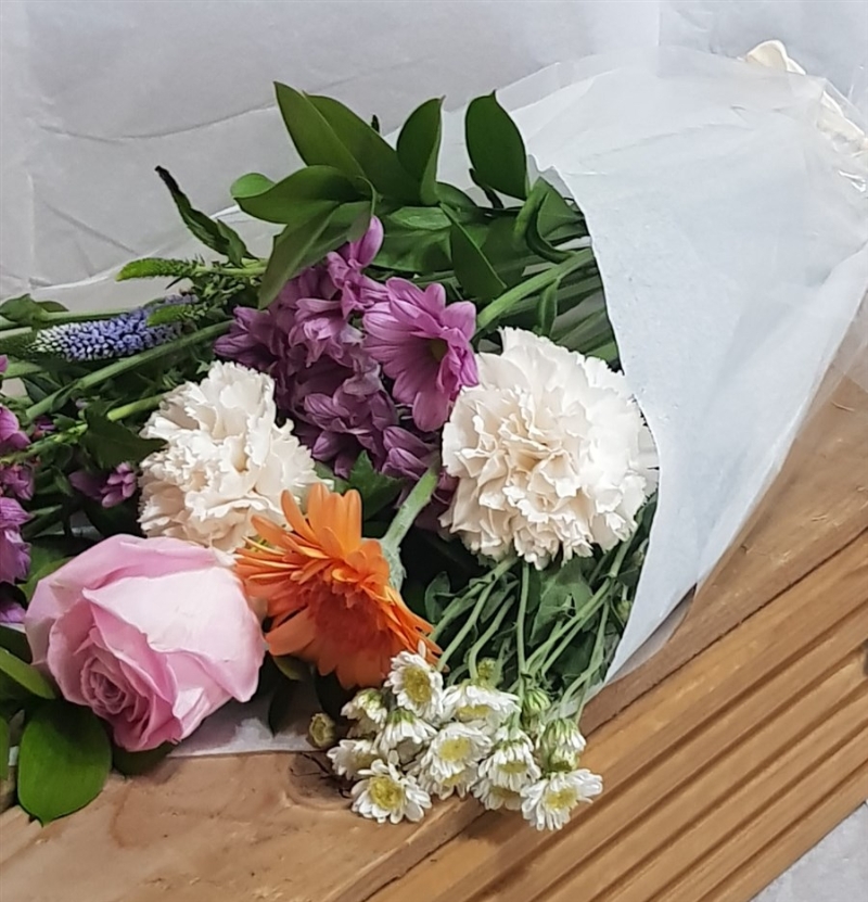 Traditional Bouquet Pastels