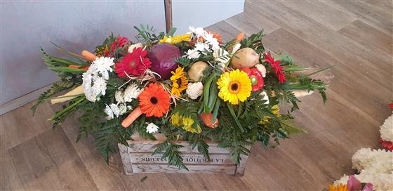 Casket Spray with Vegetable