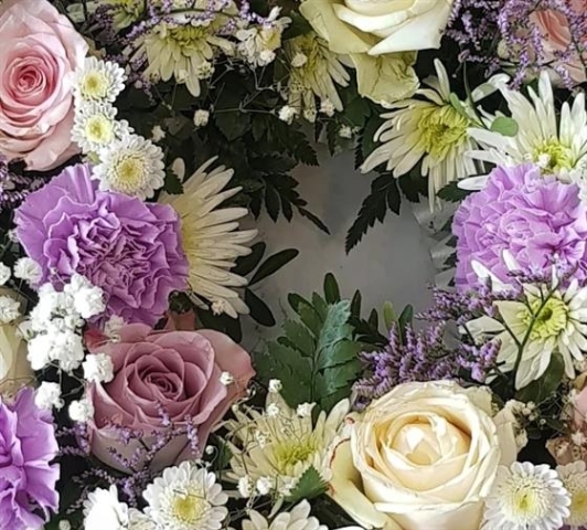 Mixed Floral Wreath Rose Lilac & Cream