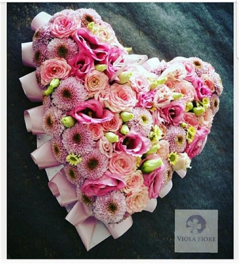 Pink Mixed Flower Heart Pinks