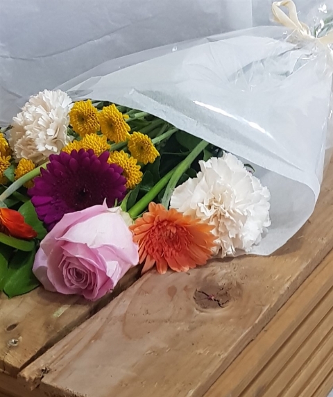 Traditional Bouquet Brights